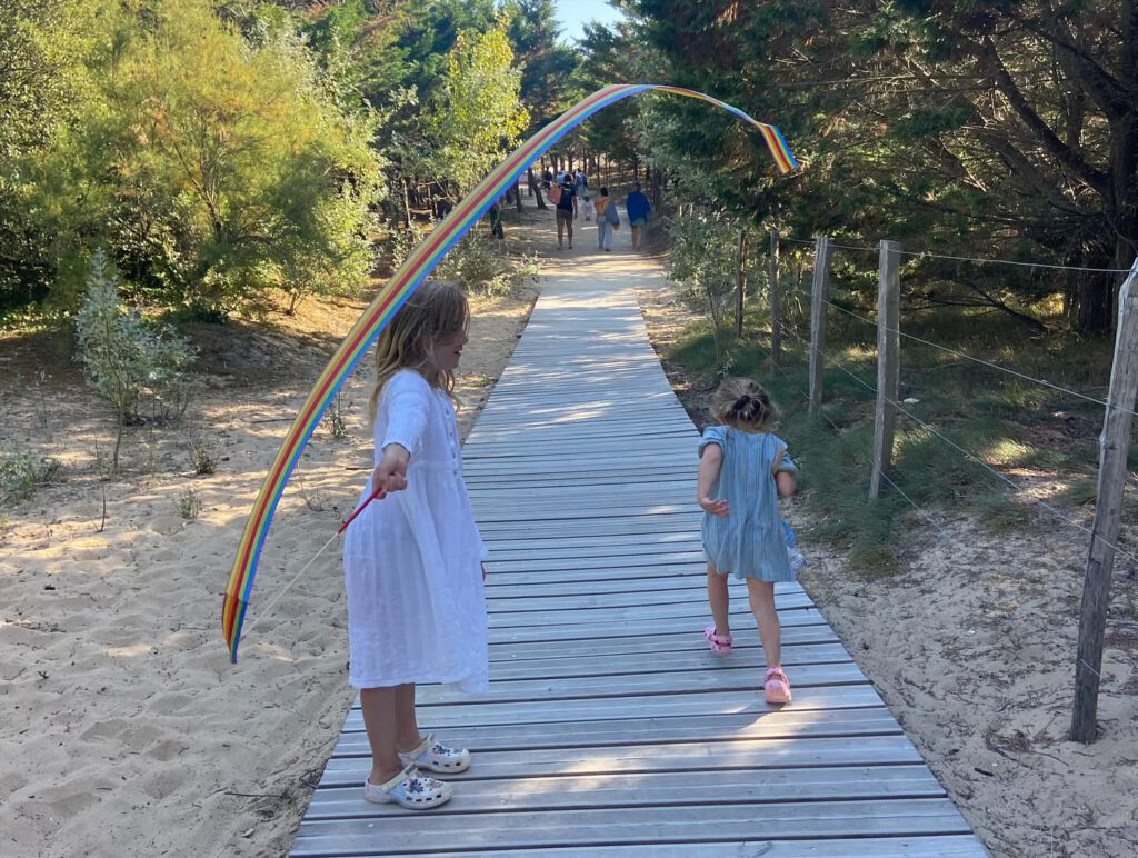 Instagram post from lariekoekzaandam. This post is in position 10.