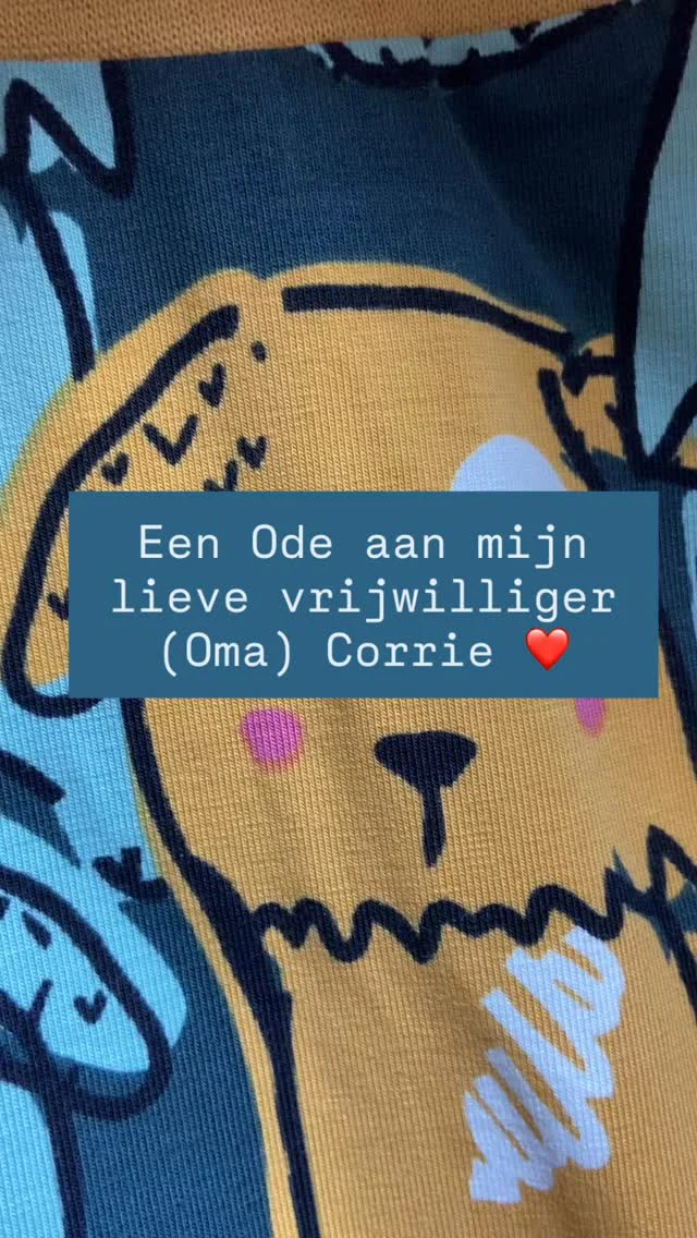 Instagram post from lariekoekzaandam. This post is in position 8.