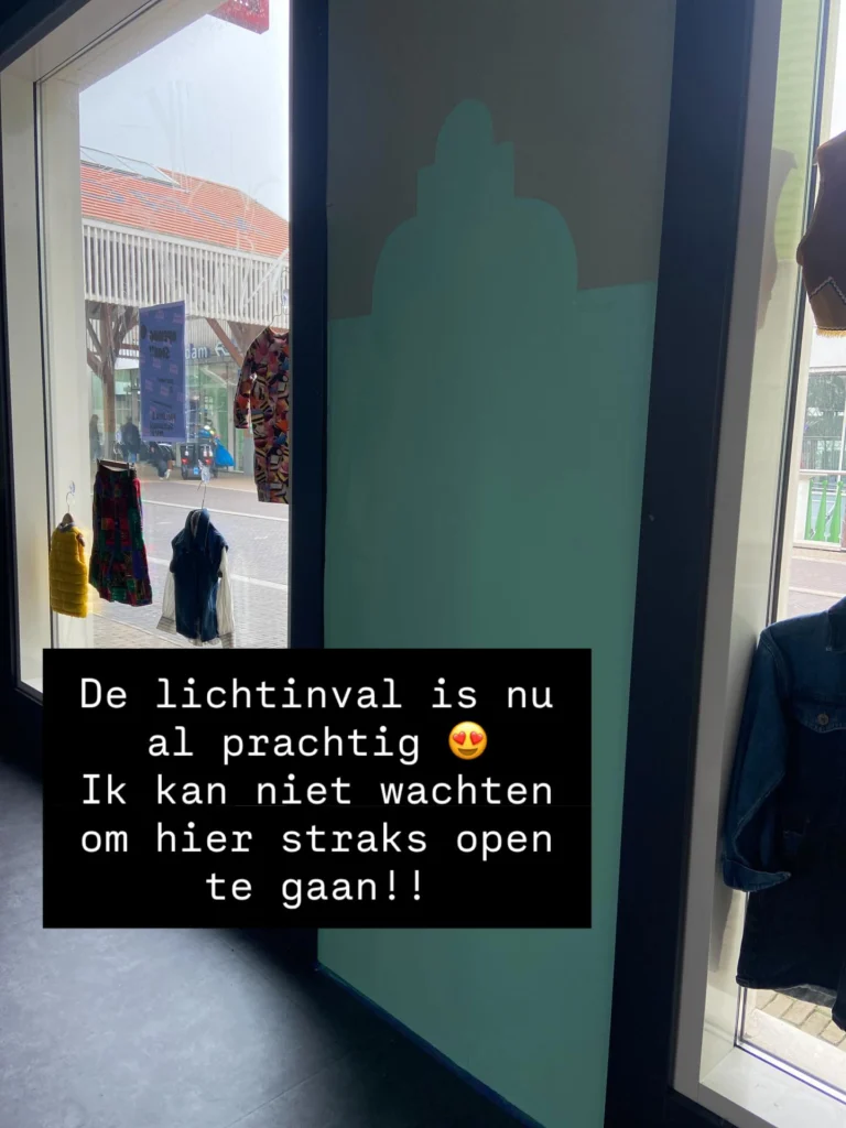Instagram post from lariekoekzaandam. This post is in position 1.