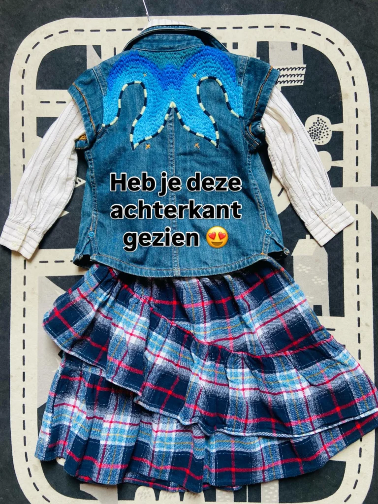 Instagram post from lariekoekzaandam. This post is in position 1.