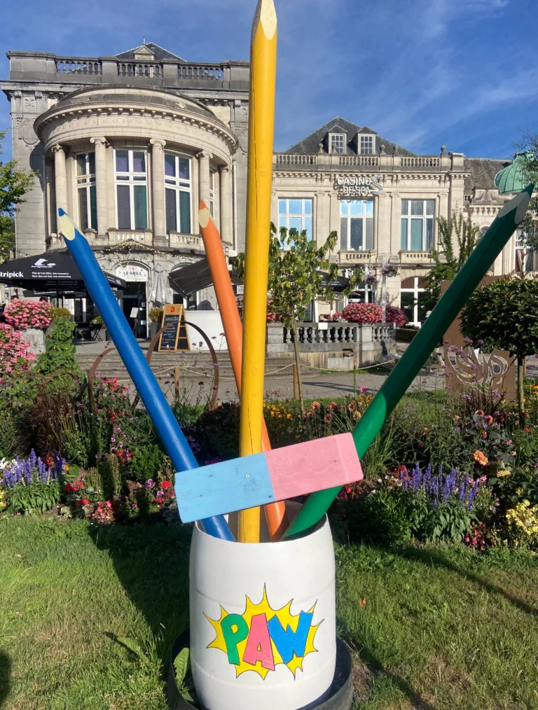 Instagram post from lariekoekzaandam. This post is in position 10.