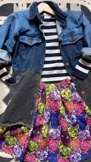 Instagram post from lariekoekzaandam. This post is in position 8.