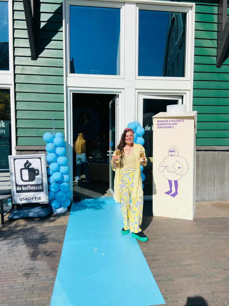 Instagram post from lariekoekzaandam. This post is in position 0.