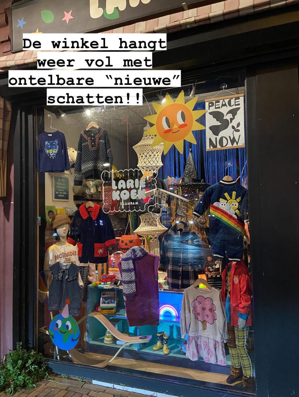 Instagram post from lariekoekzaandam. This post is in position 0.