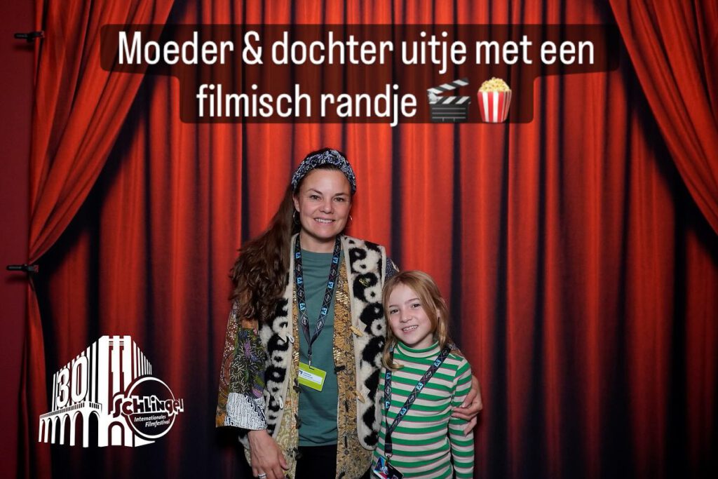 Instagram post from lariekoekzaandam. This post is in position 0.