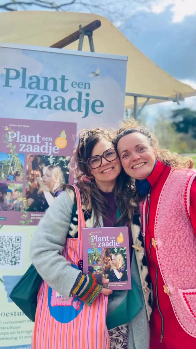 Instagram post from lariekoekzaandam. This post is in position 6.