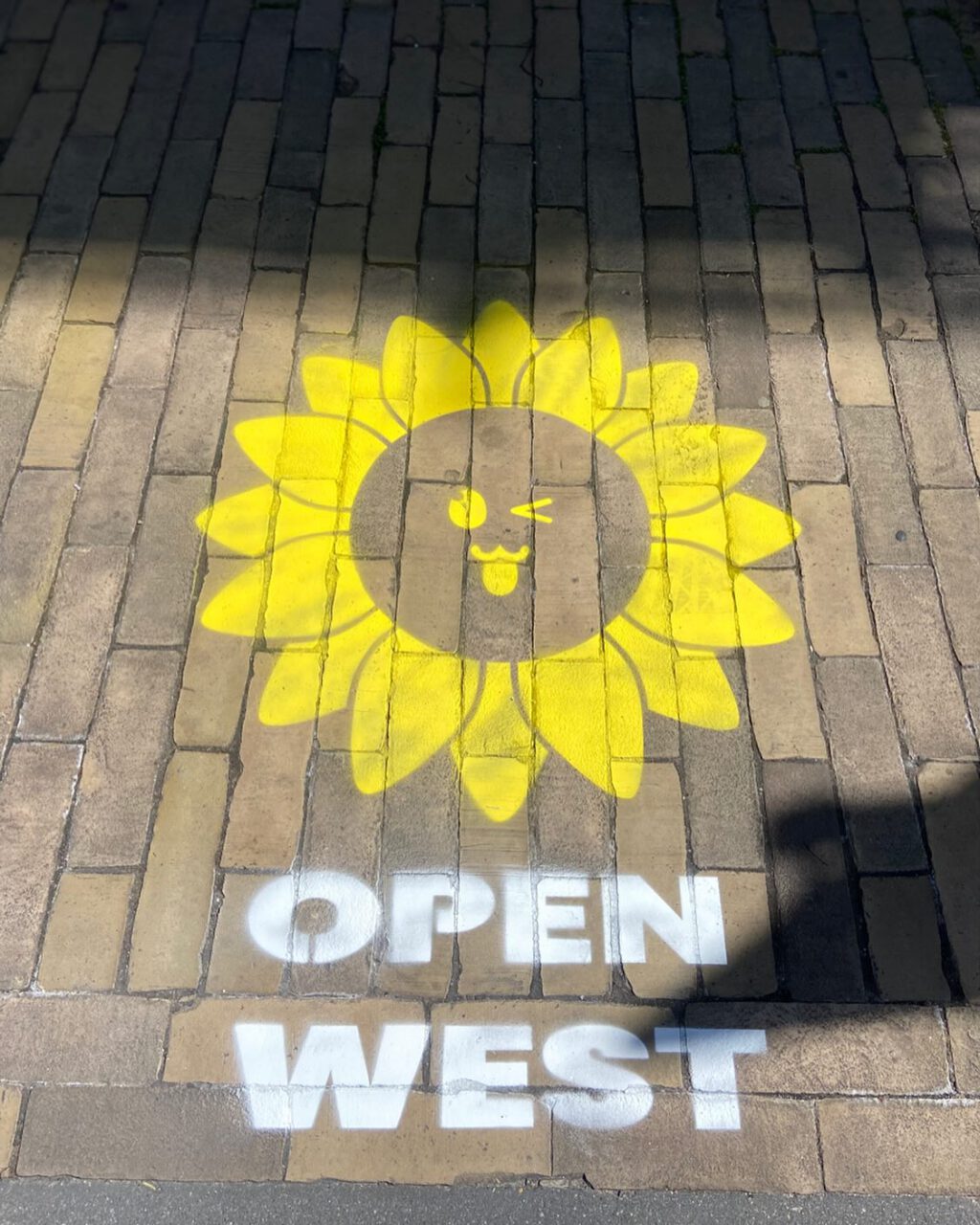 Instagram post from lariekoekzaandam. This post is in position 2.