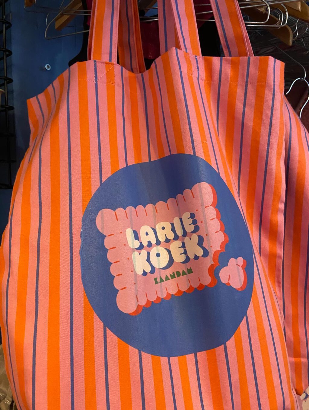 Instagram post from lariekoekzaandam. This post is in position 2.